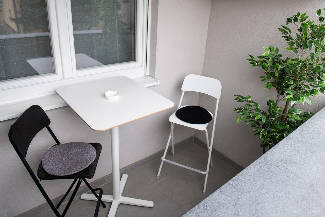 Sauna - Flexible Selfcheckins 6 - Zagreb - Garage - Electric Vehicle Ccharger - Loggia - New - Luxury - Apartments Repinc 6 외부 사진